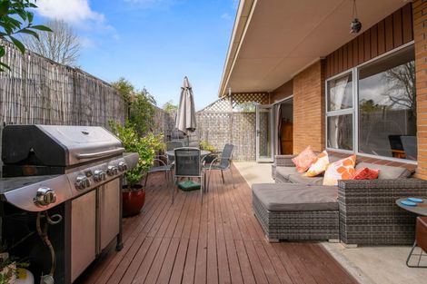 Photo of property in 7 Hapi Street, Pomare, Rotorua, 3015