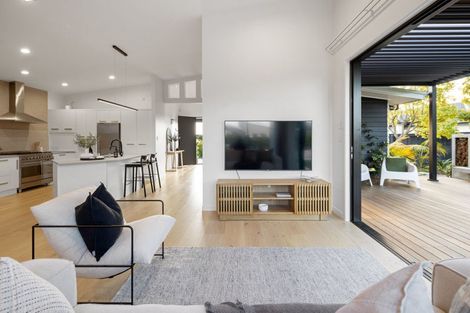 Photo of property in 13 Margrain Close, Huntington, Hamilton, 3210