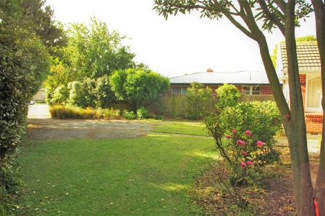 Photo of property in 4 Aileen Place, Upper Riccarton, Christchurch, 8041
