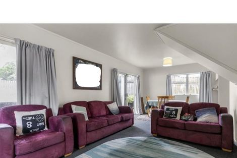 Photo of property in 99 Kemp Road, Massey, Auckland, 0614