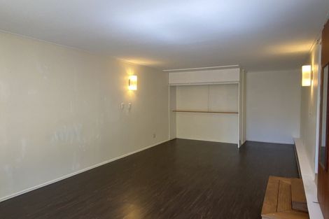 Photo of property in 22 Korotaha Terrace, Rothesay Bay, Auckland, 0630