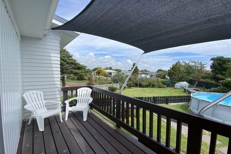 Photo of property in 7 Newbury Place, Waitara, 4320