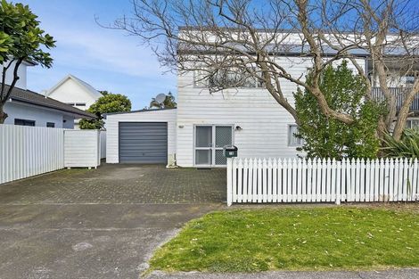 Photo of property in 7 Evans Road, Papamoa Beach, Papamoa, 3118