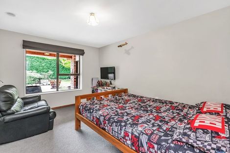 Photo of property in 1 Everett Street, Coalgate, 7673