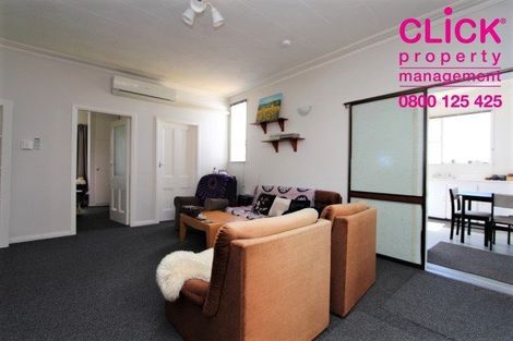 Photo of property in 111 Macandrew Road, South Dunedin, Dunedin, 9012