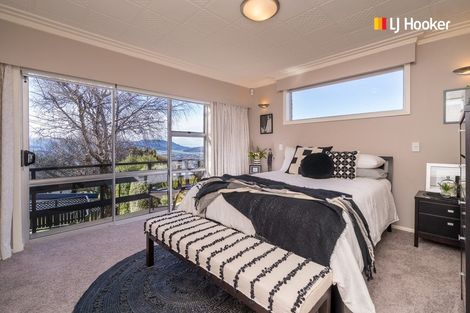 Photo of property in 21 Earls Road, Saint Clair, Dunedin, 9012