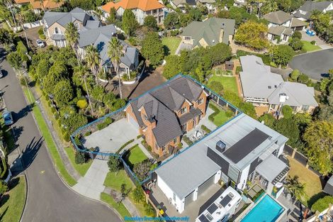 Photo of property in 24 The Mews, Shamrock Park, Auckland, 2016