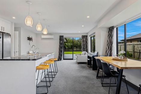 Photo of property in 62 Shadbolt Lane, Rolleston, 7614