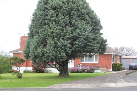 Photo of property in 200 Grange Road, Otumoetai, Tauranga, 3110