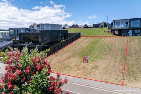 Photo of property in 25 Omahina Street, Raglan, 3225