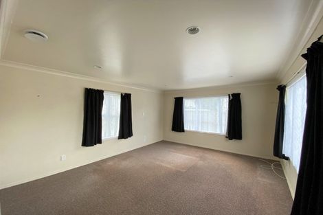 Photo of property in 67 Waipani Road, Te Atatu Peninsula, Auckland, 0610