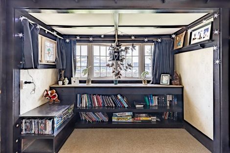 Photo of property in 151 Powderham Street, New Plymouth, 4310