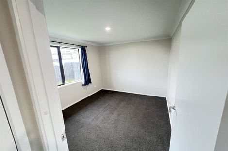 Photo of property in 61 Bert Wall Drive, Omokoroa, 3114