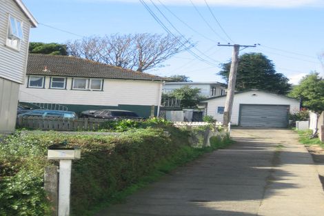 Photo of property in 37 Aberfeldy Street, Cannons Creek, Porirua, 5024