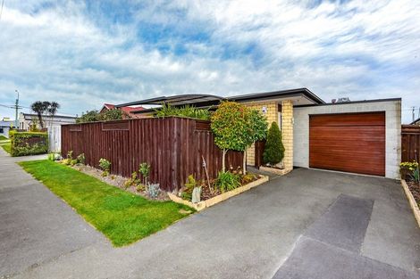 Photo of property in 1/36 Hammersley Avenue, Shirley, Christchurch, 8013