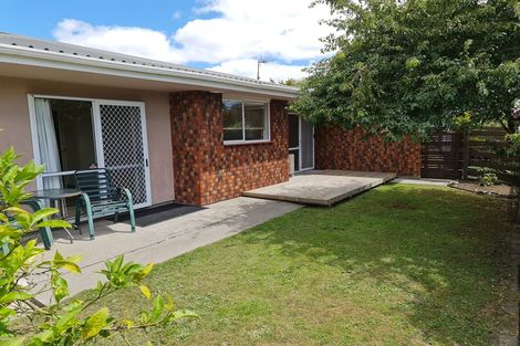 Photo of property in 1 Matai Street, Waikanae, 5036