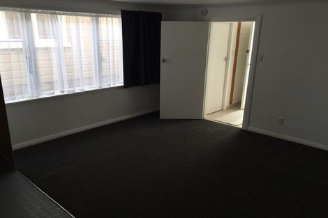 Photo of property in 55 Endeavour Street, Lyall Bay, Wellington, 6022