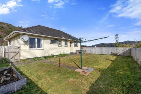 Photo of property in 9 Pollard Street, Wainuiomata, Lower Hutt, 5014