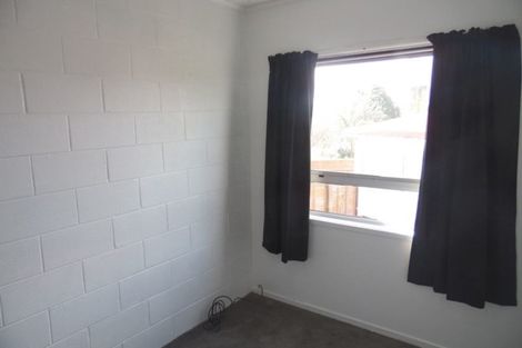 Photo of property in 2/19 Olive Crescent, Papatoetoe, Auckland, 2025