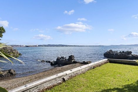 Photo of property in 136 Reotahi Road, Whangarei Heads, Whangarei, 0174