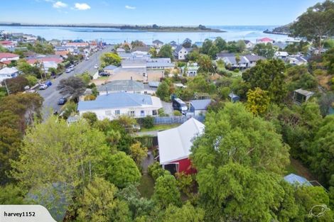 Photo of property in 21 Bay View Road, Moncks Bay, Christchurch, 8081