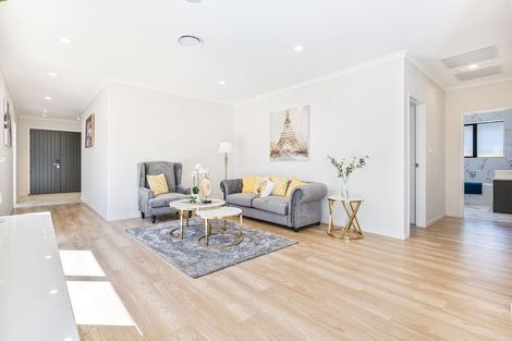 Photo of property in 42a Donegal Park Drive, Flat Bush, Auckland, 2019