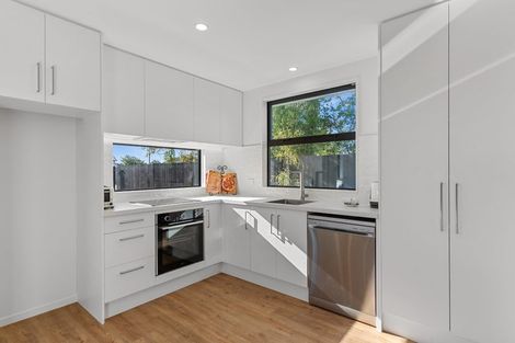 Photo of property in 3/6 Huia Street, Riccarton, Christchurch, 8041
