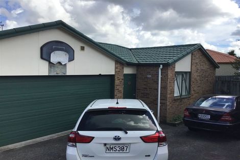 Photo of property in 36 Woodbank Drive, Glen Eden, Auckland, 0602