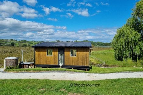 Photo of property in 41 Minnie Casey Rise, Matakohe, 0593