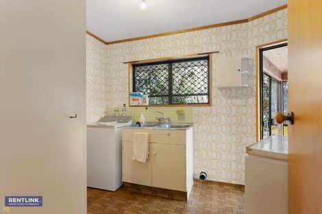 Photo of property in 29 Omokoroa Road, Omokoroa, 3114