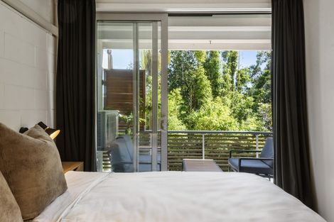 Photo of property in 14/73 Princes Street, Northcote Point, Auckland, 0627