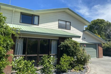 Photo of property in 21 Wadeley Road, Ilam, Christchurch, 8041