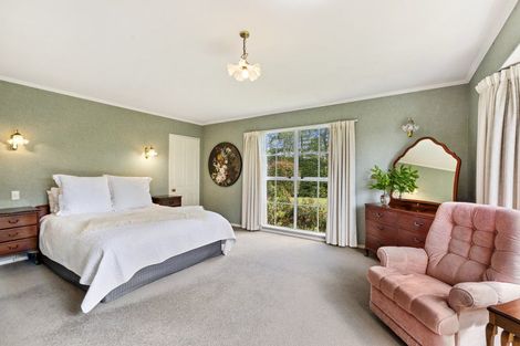 Photo of property in 120 Kawiu Road, Levin, 5510