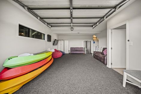 Photo of property in 36 Robertson Street, Raglan, 3225