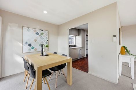 Photo of property in 2 Marvon Downs Avenue, Pakuranga Heights, Auckland, 2010