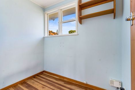 Photo of property in 34 Sullivan Avenue, Mangere Bridge, Auckland, 2022