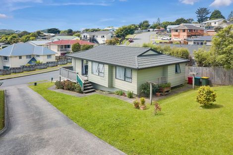 Photo of property in 18b Rose Street, Ranui, Porirua, 5024