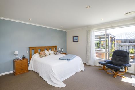 Photo of property in 4/341 College Street, West End, Palmerston North, 4410