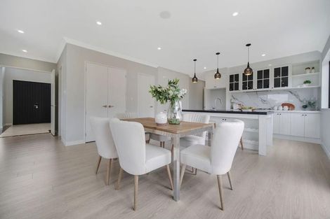 Photo of property in 1 Kate Duncan Drive, Swanson, Auckland, 0614