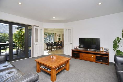 Photo of property in 9 Parkinson Place, Woodend, 7610