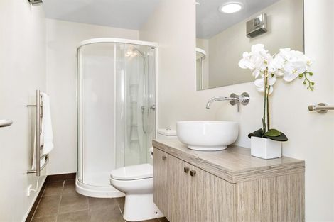 Photo of property in 12 Mystery Grove, Lake Hayes, Queenstown, 9304