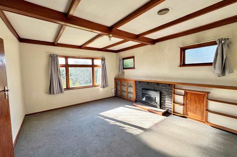 Photo of property in 13 Kings Drive, Levin, 5510