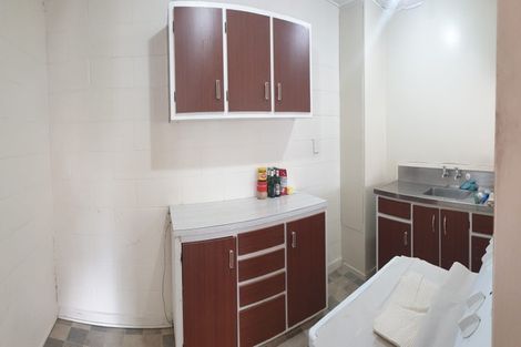 Photo of property in 129 Constable Street, Newtown, Wellington, 6021