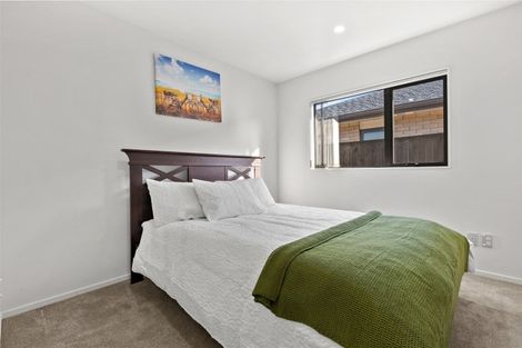 Photo of property in 8 Silver Beech Street, Takanini, 2110