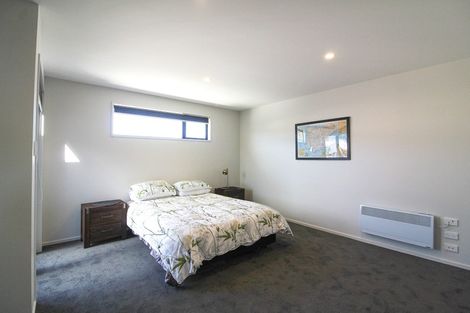 Photo of property in 138 Frederick Street, North Dunedin, Dunedin, 9016