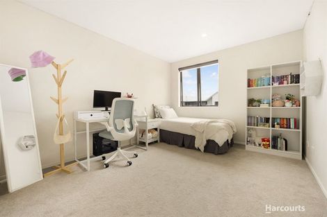 Photo of property in 68 Seafarer Crescent, Stanmore Bay, Whangaparaoa, 0932