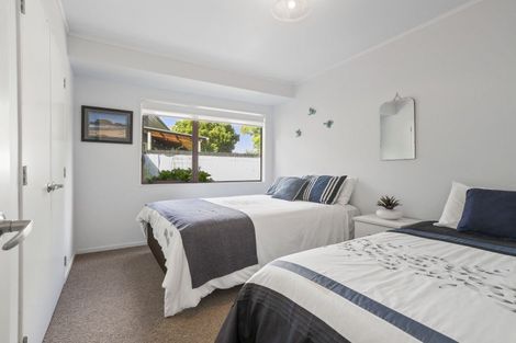 Photo of property in 106 Whitby Place, Whangamata, 3620