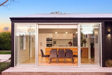 Photo of property in 9 Hadlow Place, Burnside, Christchurch, 8041