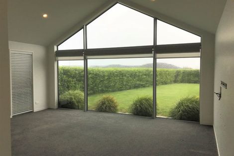 Photo of property in 37 Baxter Michael Crescent, Cambridge, 3434