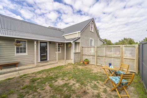 Photo of property in 99 Jellicoe Street, Martinborough, 5711
